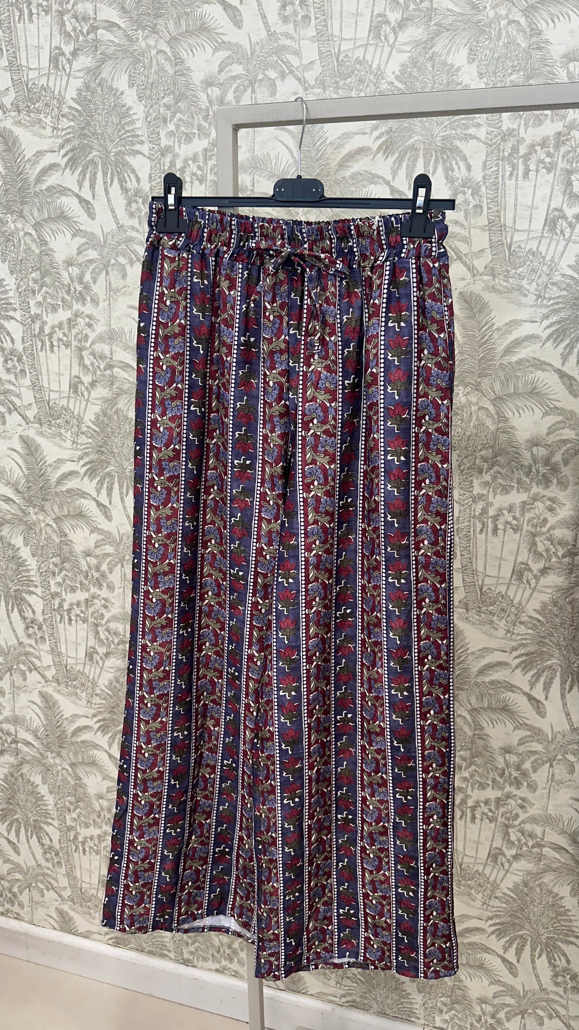 PANTALÓN ESTAMPADO FLUIDO