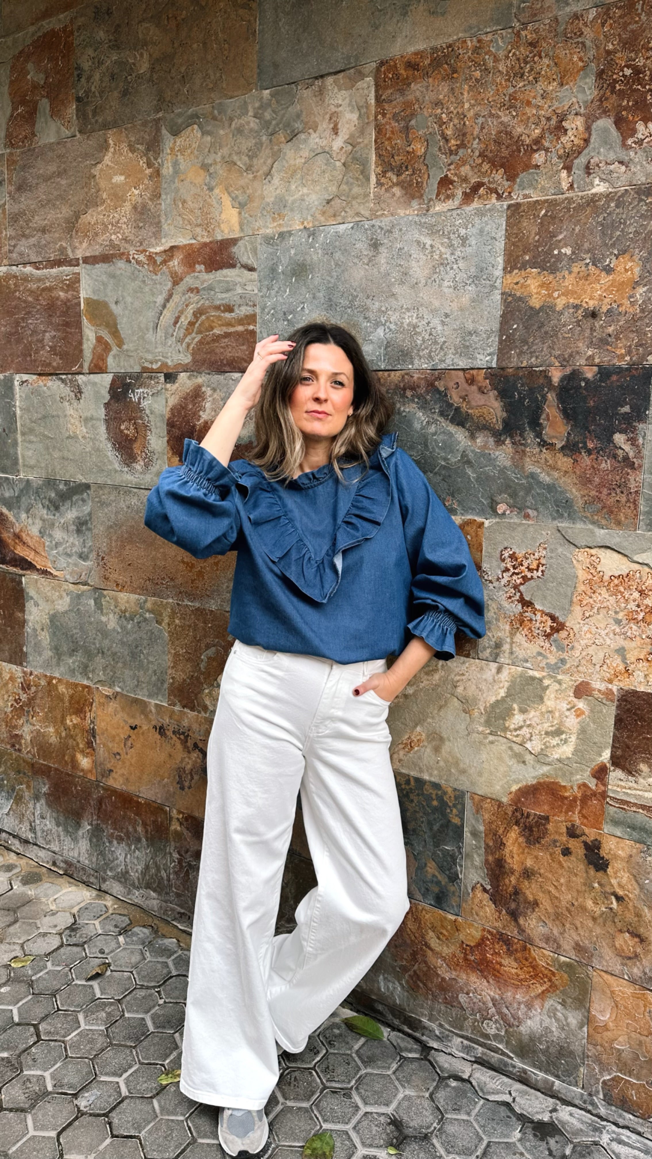 BLUSA VOLANTE FRONTAL V