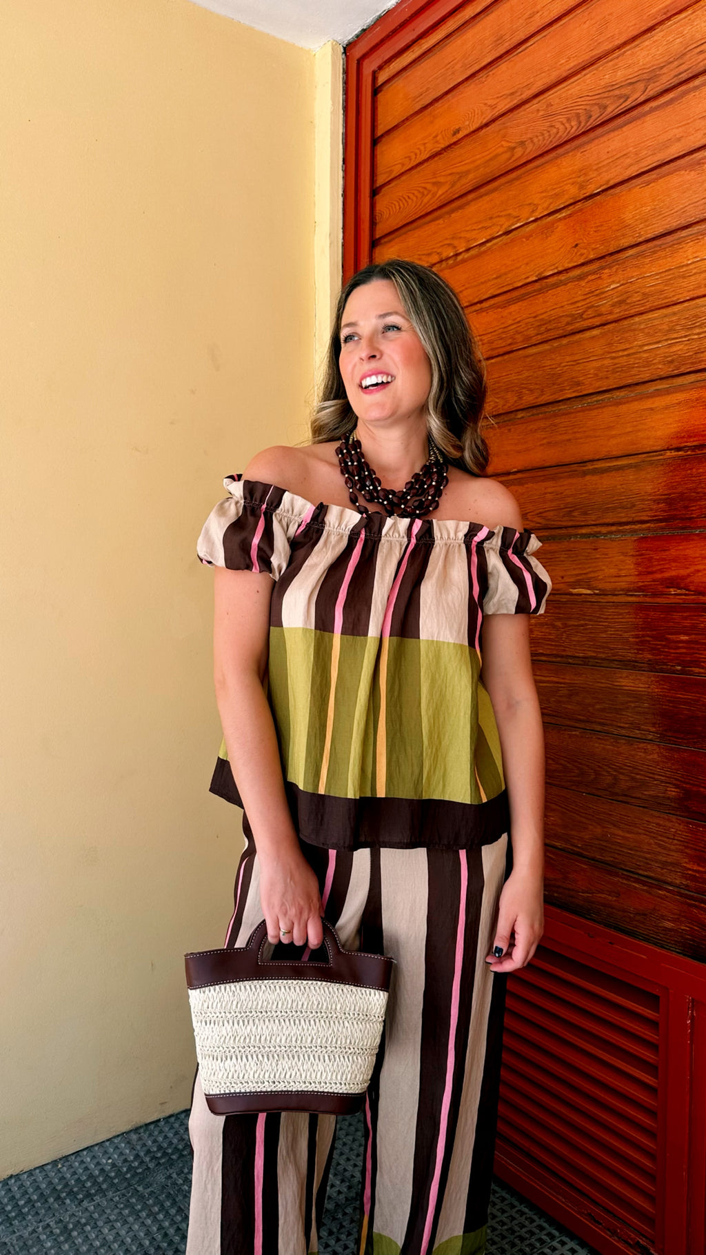 BLUSA RAYAS COLOR CUELLO U FRUNCE