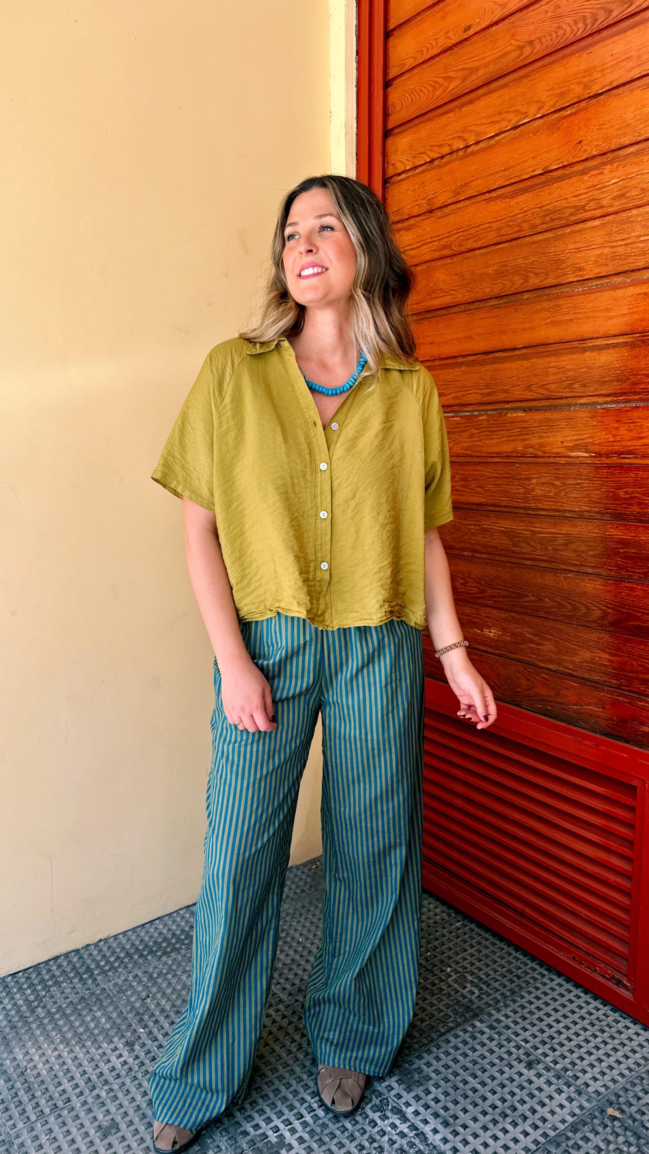 BLUSA CAMISERA CROP