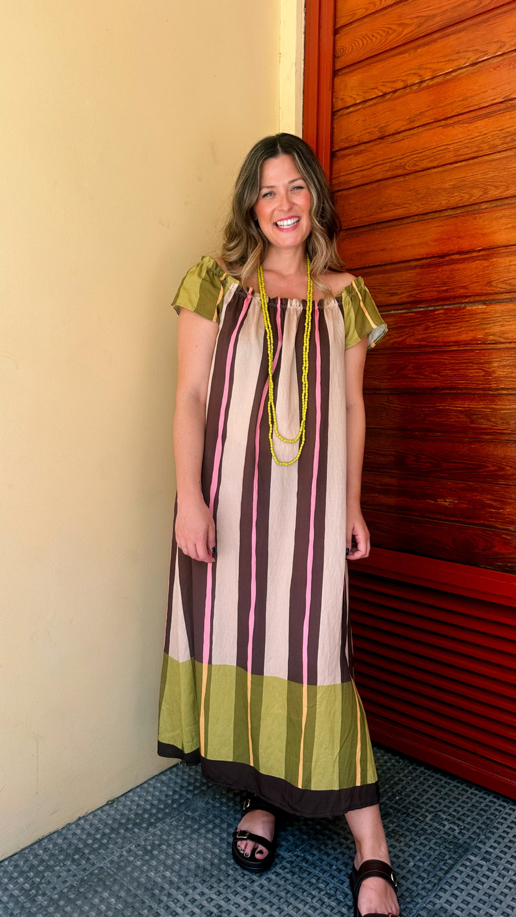 VESTIDO RAYAS COLOR CUELLO U FRUNCE