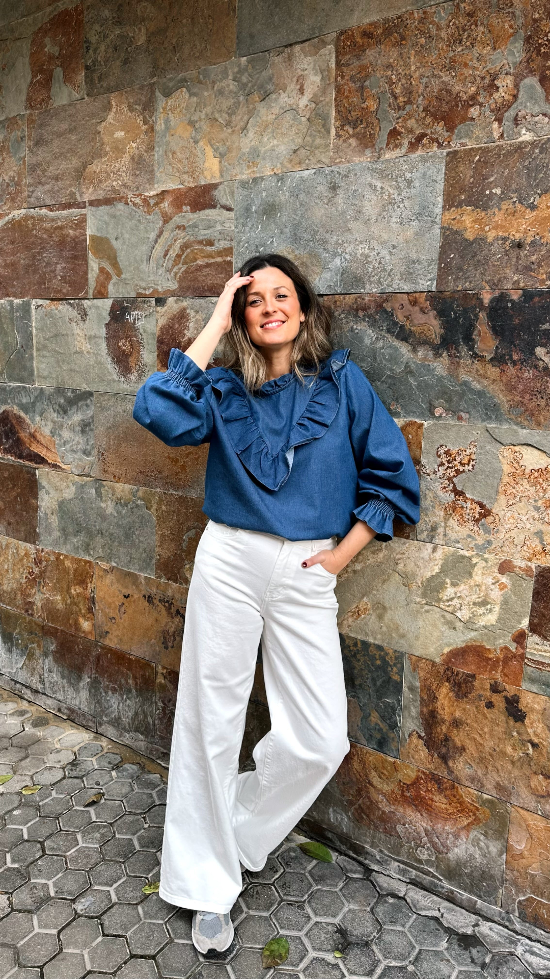 BLUSA VOLANTE FRONTAL V