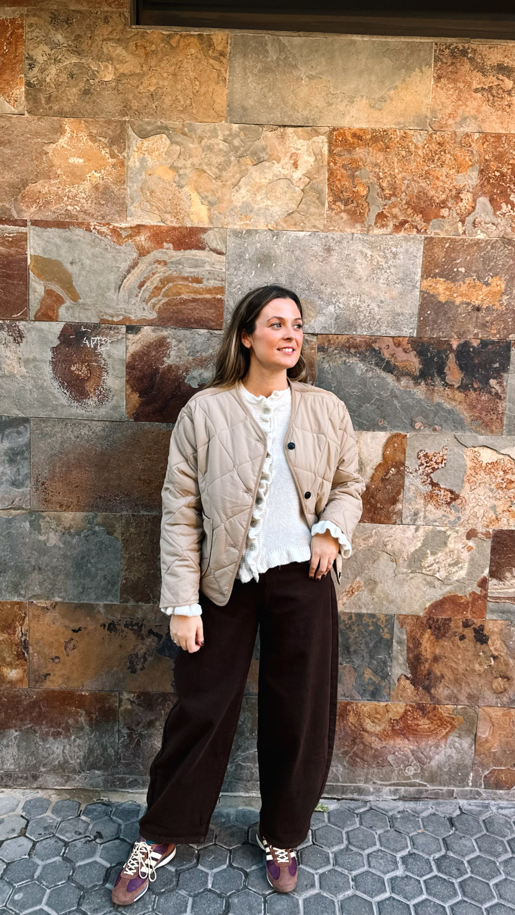 CHAQUETA ACOLCHADA SIN CUELLO