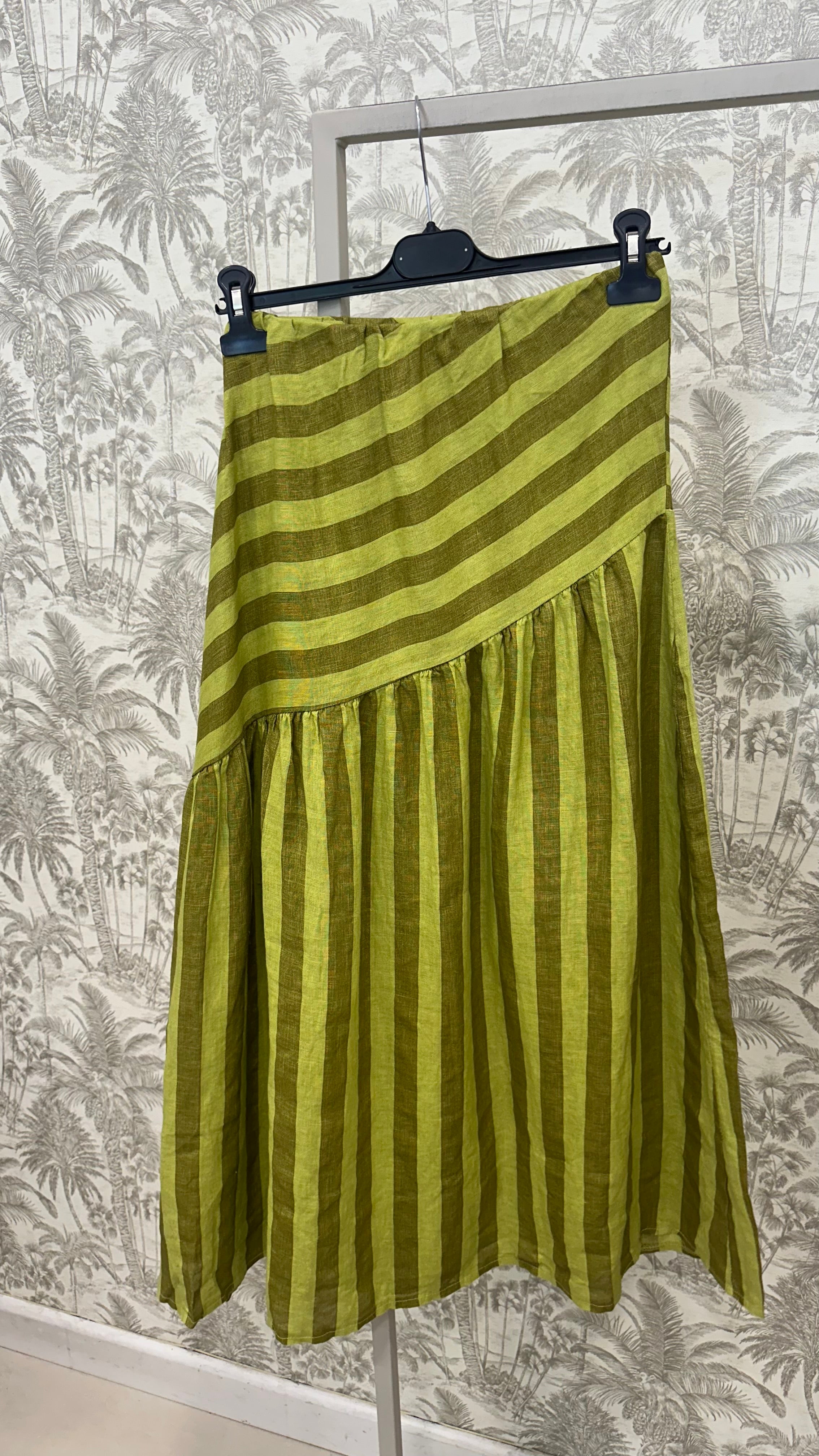 FALDA LINO CORTE DIAGONAL RAYAS