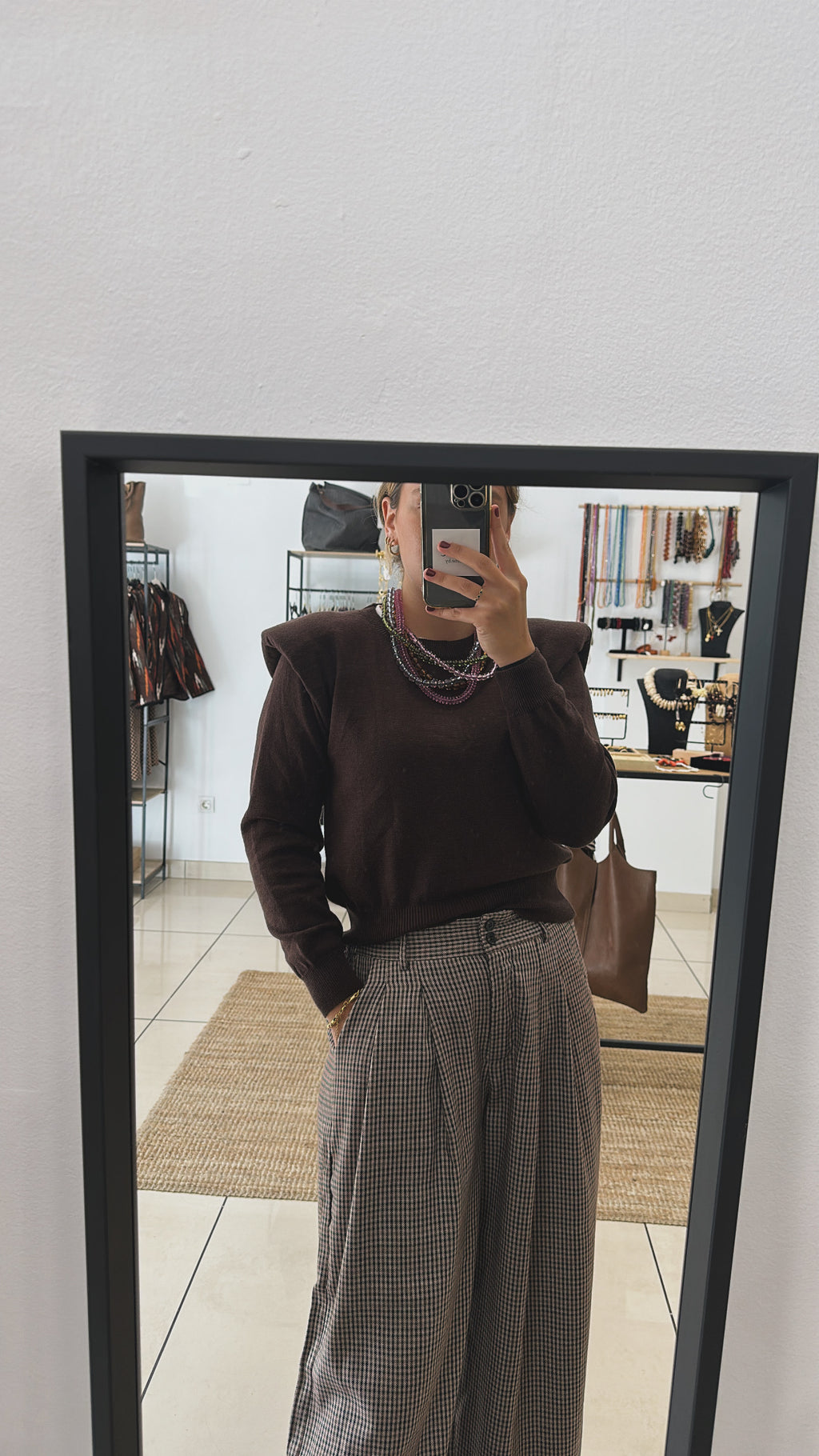 JERSEY CORTO CUELLO REDONDO HOMBRERAS