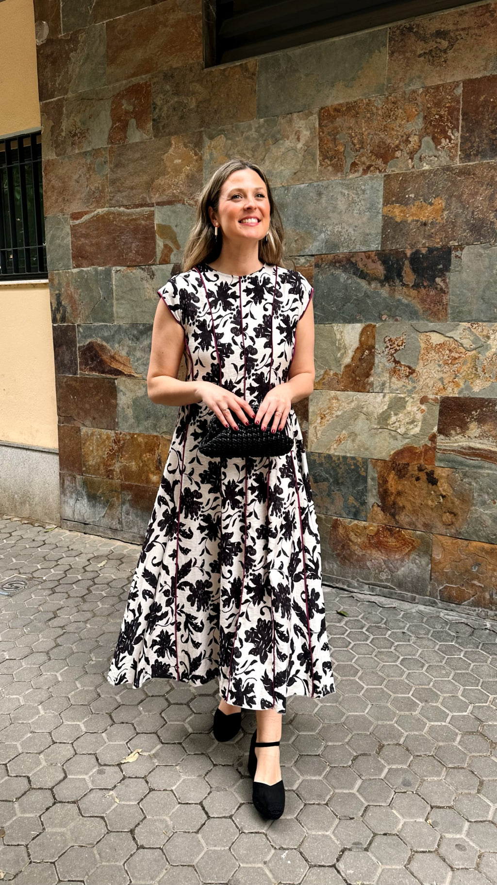 VESTIDO RIBETE MORADO ESTAMPADO FLOR
