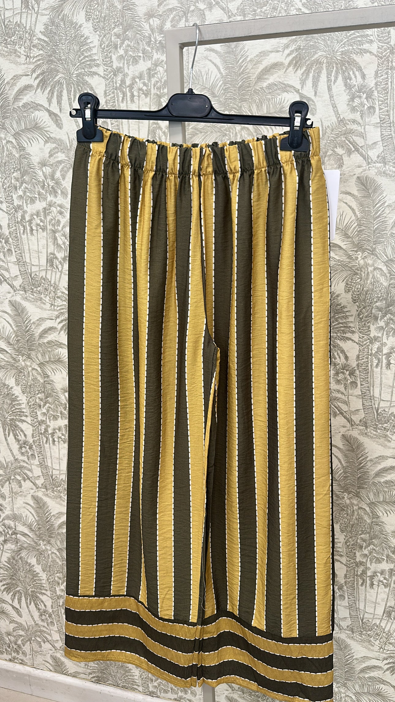 PANTALÓN FLUIDO RAYAS LÍNEA PESPUNTE