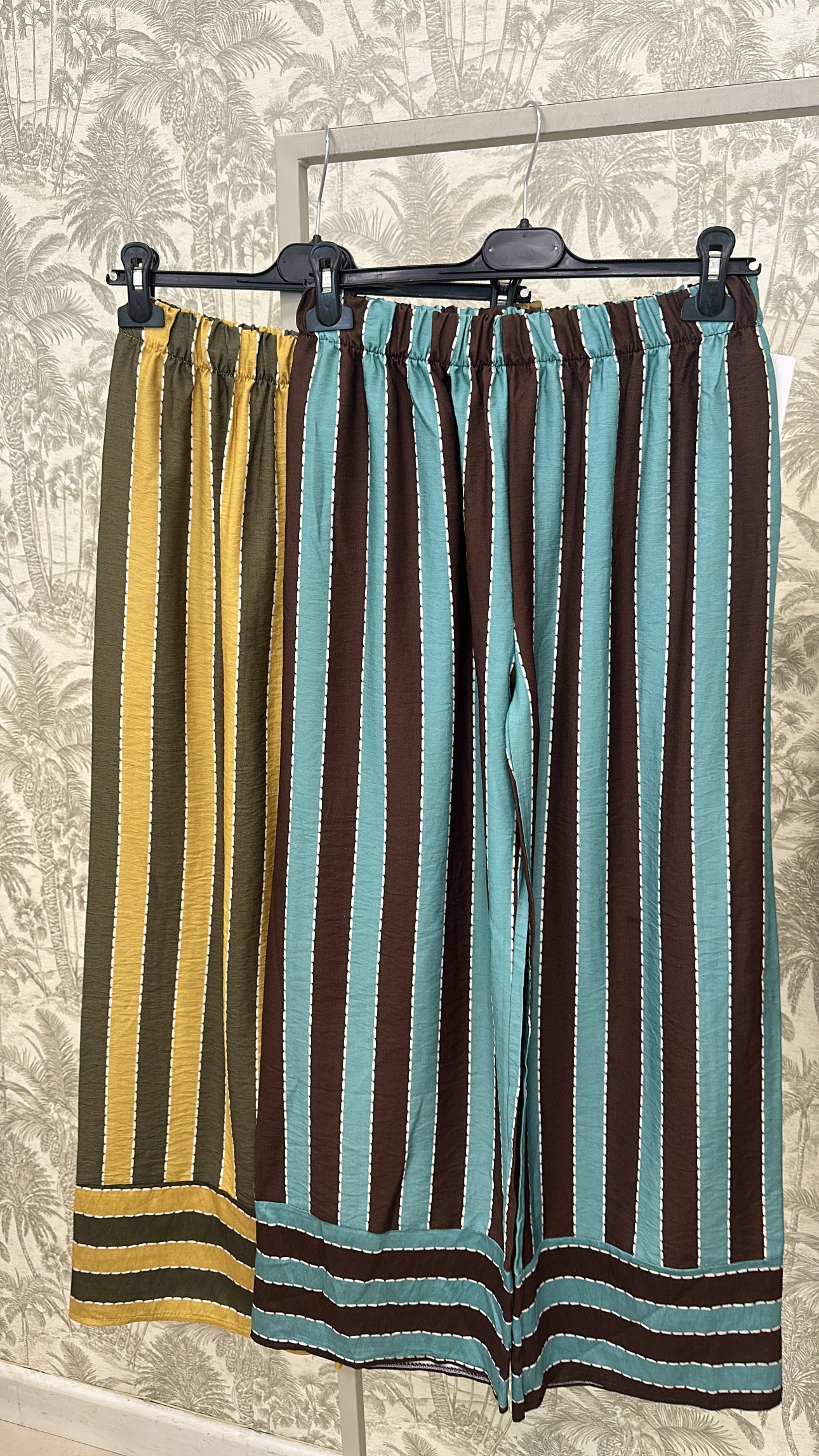 PANTALÓN FLUIDO RAYAS LÍNEA PESPUNTE