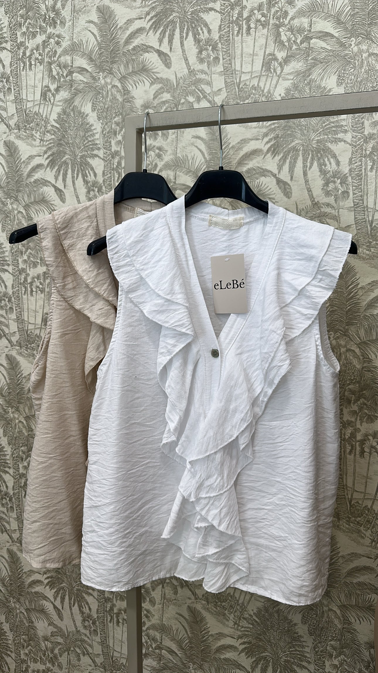 BLUSA PICO SISA VOLANTE BOTONES