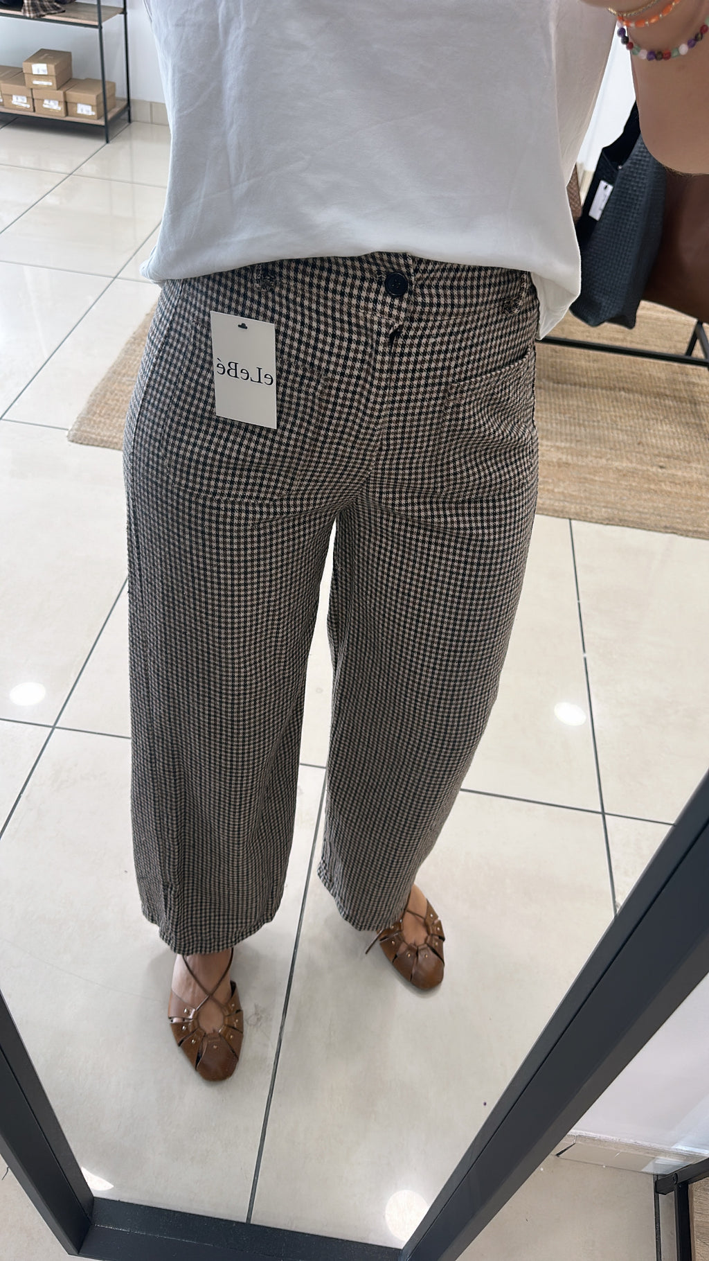 PANTALÓNN PAÑO CUADROS BOLSILLOS PARCHE