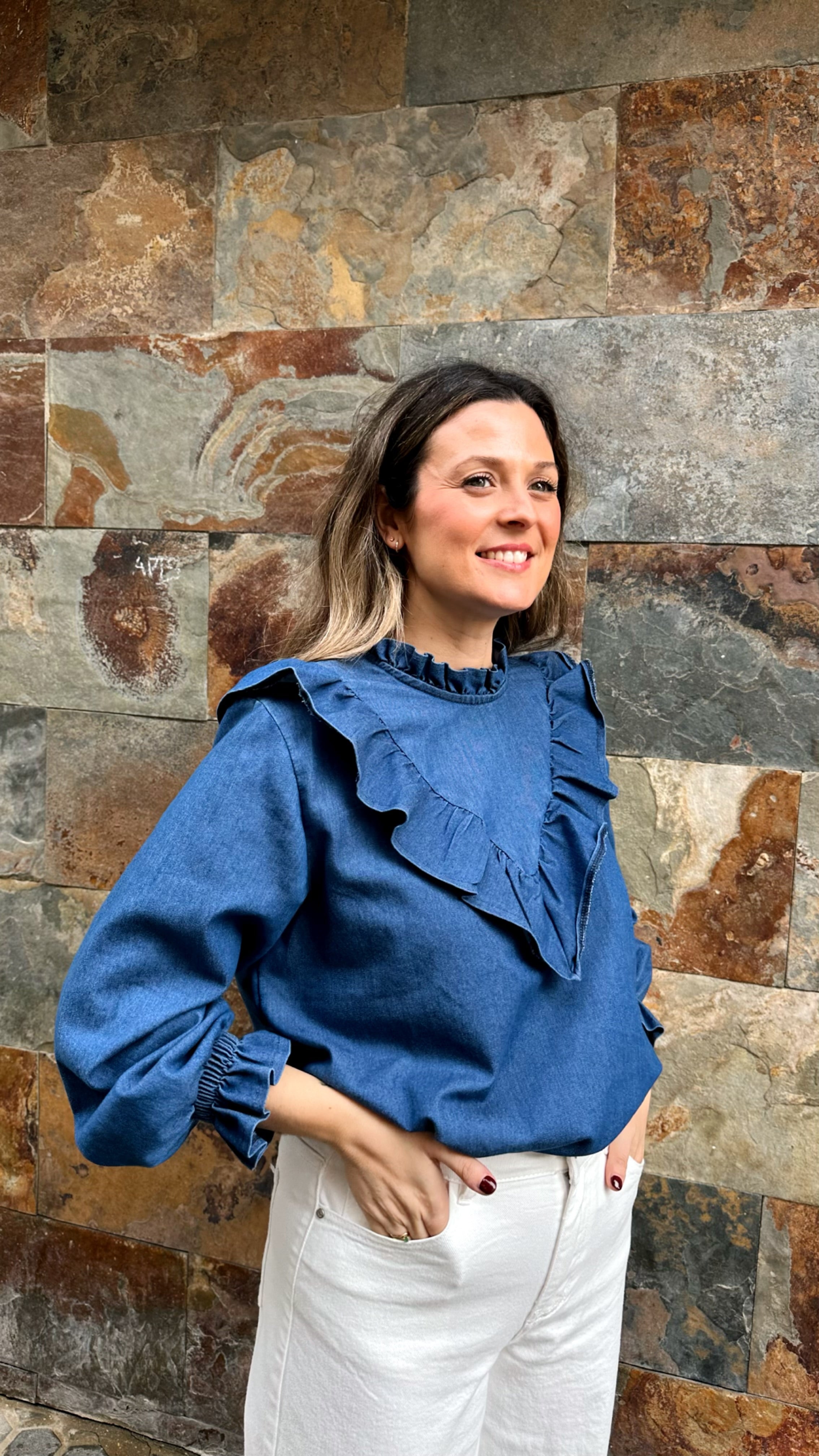 BLUSA VOLANTE FRONTAL V